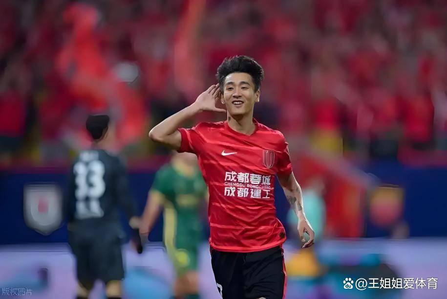 爱游戏网页版里程碑夜！密尔沃基雄鹿远射贴柱；欧超杯窗口期刷纪录；球迷炸锅；高层口径保持一致的简单介绍