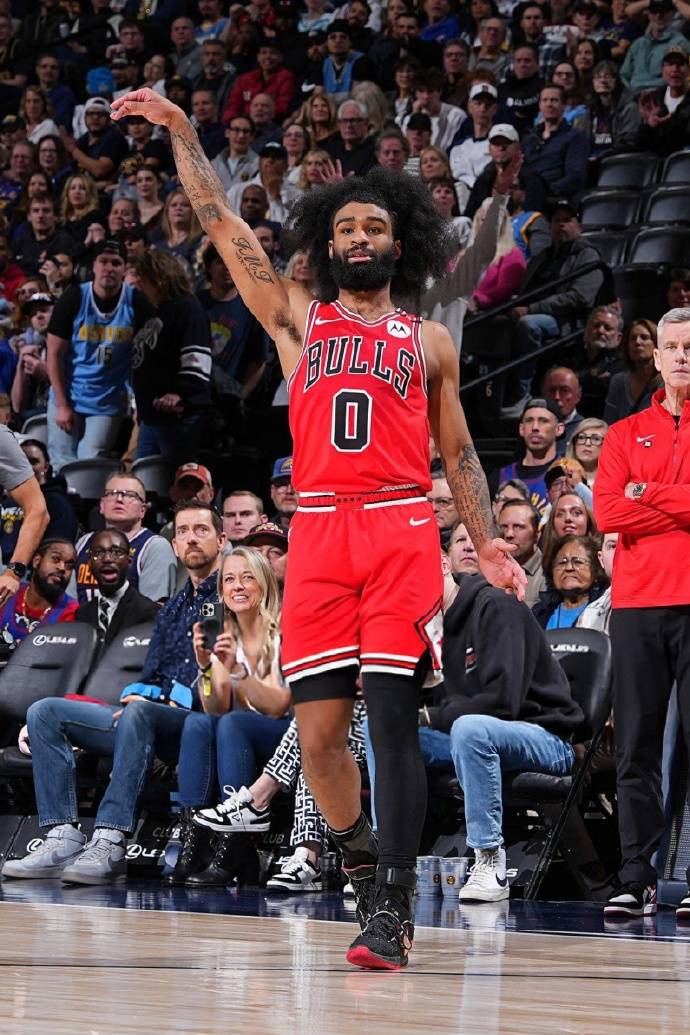 爱游戏在线 泽连斯基宣布将重组 